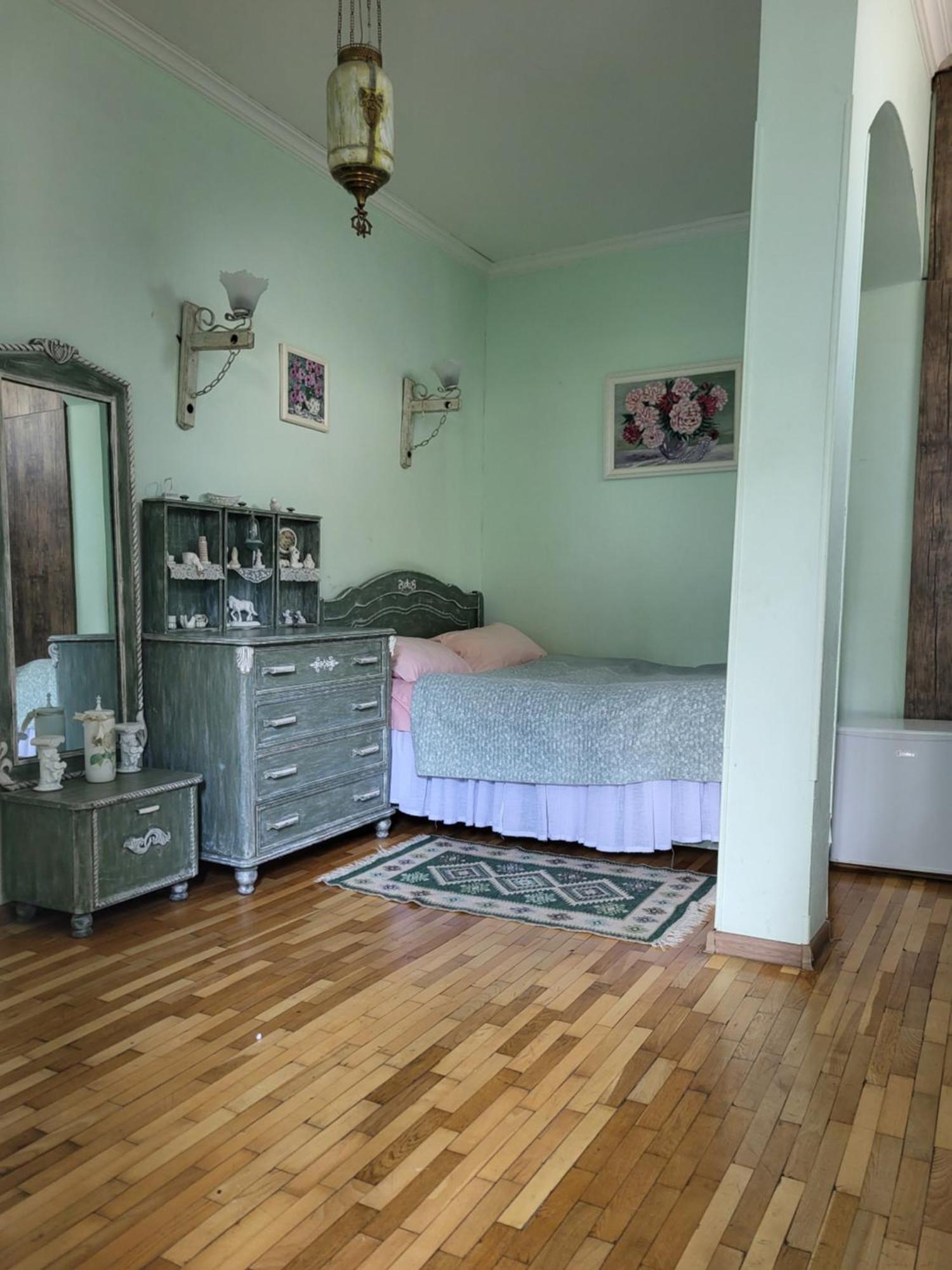 Guest House Tabukashvili 31 Тбилиси Стая снимка
