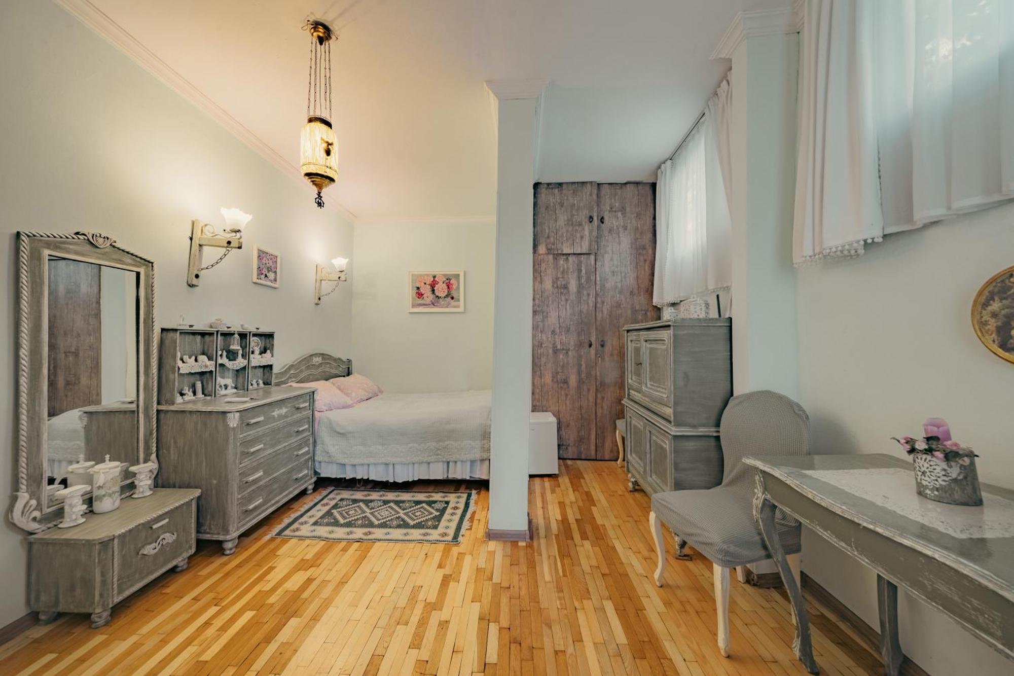 Guest House Tabukashvili 31 Тбилиси Екстериор снимка