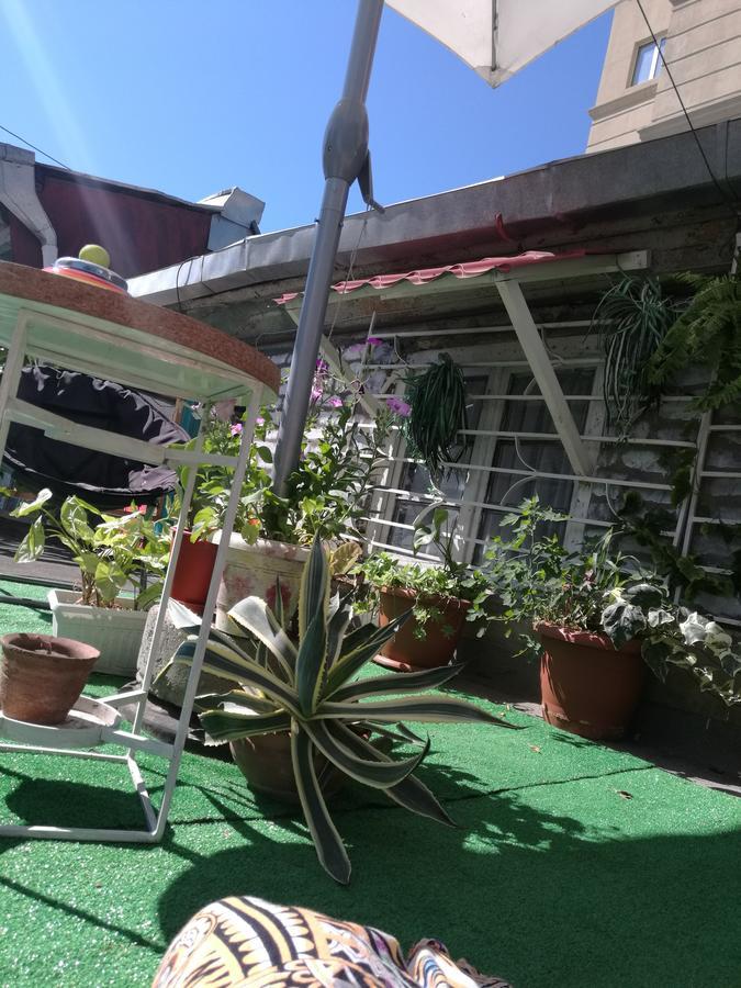 Guest House Tabukashvili 31 Тбилиси Екстериор снимка