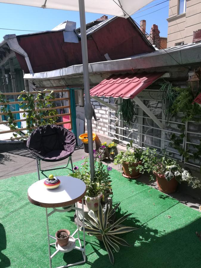 Guest House Tabukashvili 31 Тбилиси Екстериор снимка
