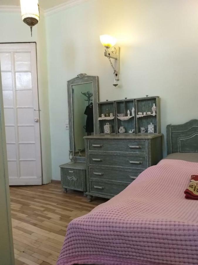Guest House Tabukashvili 31 Тбилиси Екстериор снимка