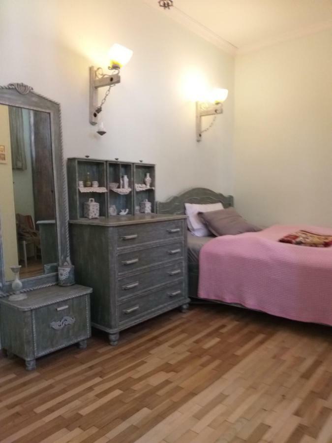 Guest House Tabukashvili 31 Тбилиси Екстериор снимка